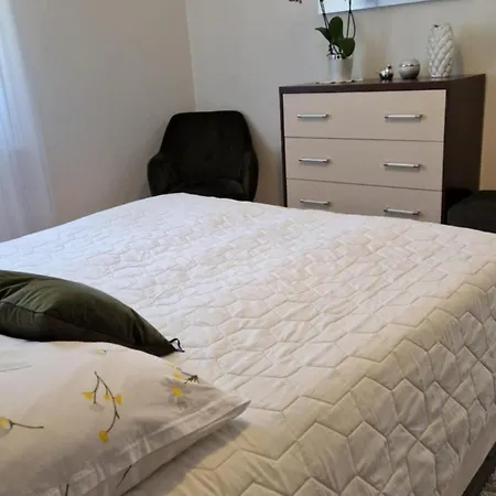 Apartment W Krzesznej *